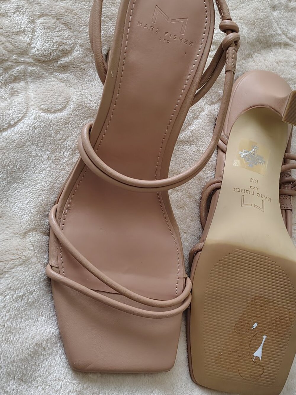 Marc Fisher Women Davia Leather Square Toe Heels Sandal Tan Size 8 - Picture 3 of 9